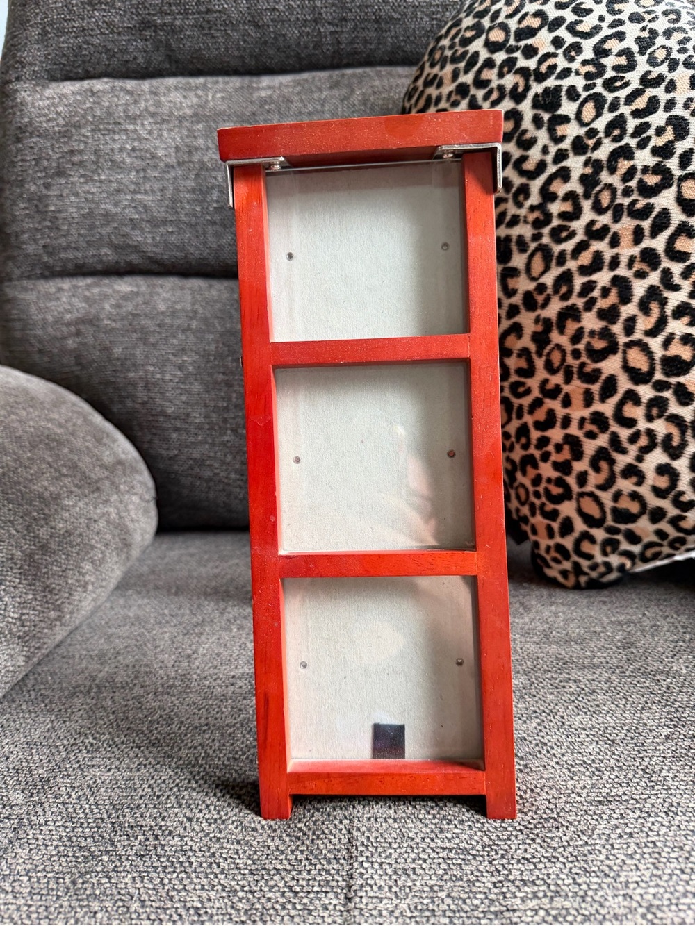 Mini Ladder Picture Frame – Decorative Photo Display - Picture 2 of 10